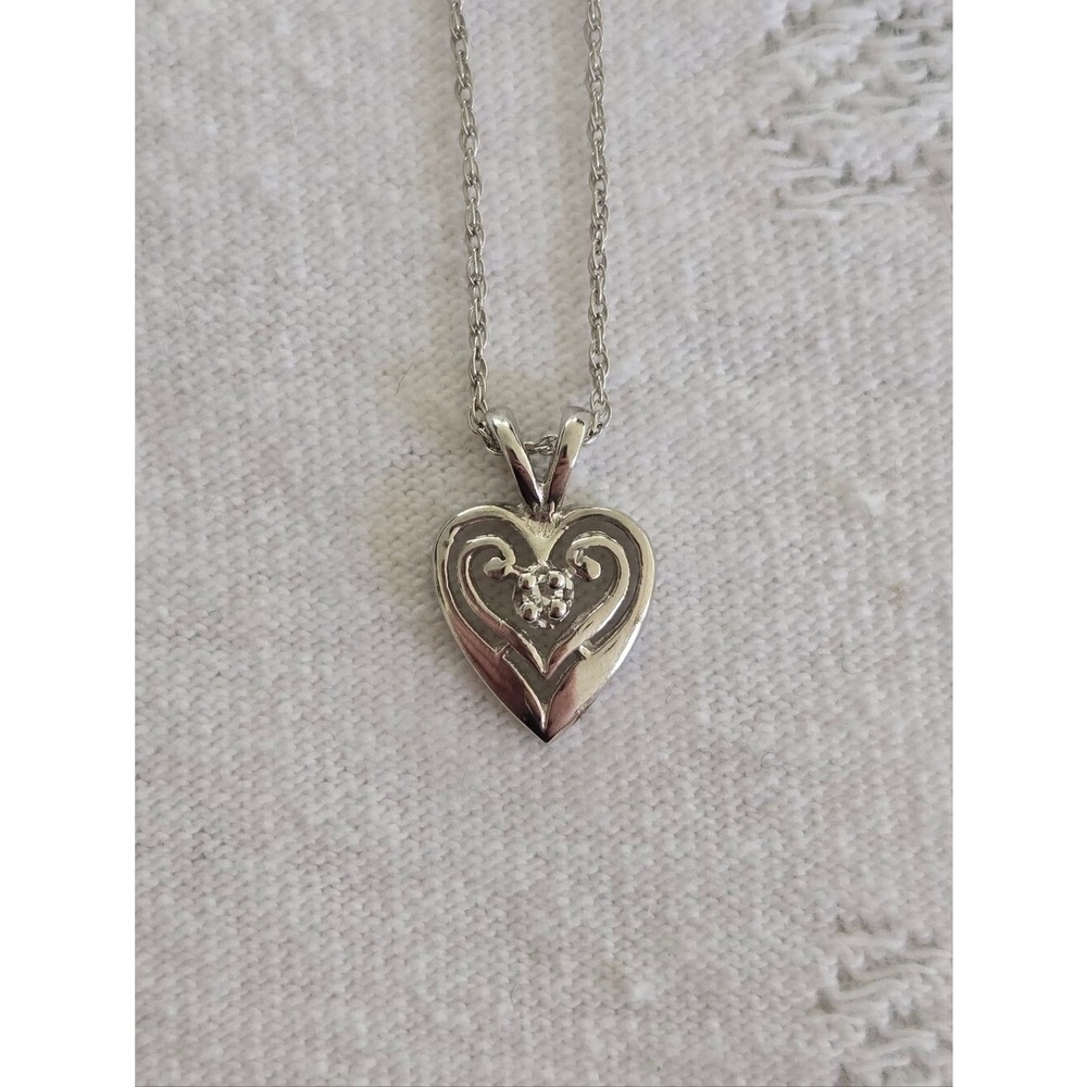 Vintage 14K White Gold Heart Pendant Necklace w/ Diamond Stamped B-G 18" Chain